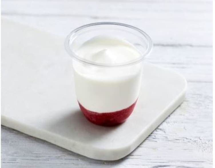 Pannacotta m/Jordbær 90g Kjølt